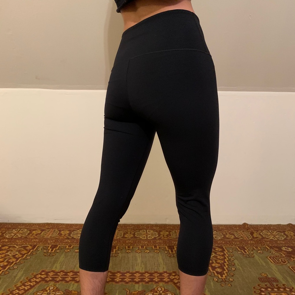 WONE 3/4 leggings sz M